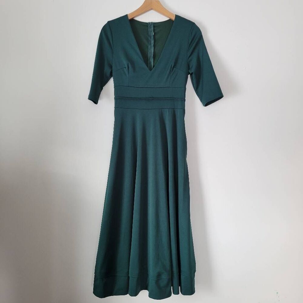Emerald Green Midi Dress Deep V Neck Fit & Flare 3/4 Sleeve Cottagecore Formal V